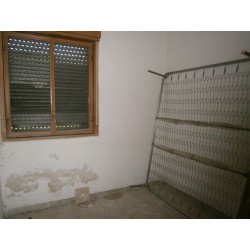 Terreno 5.000 mq. più fabbricato