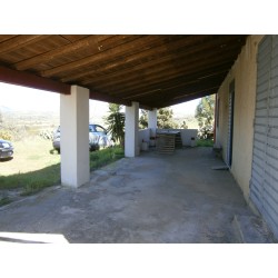 Terreno 5.000 mq. più fabbricato