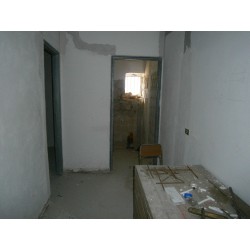 Terreno 5.000 mq. più fabbricato